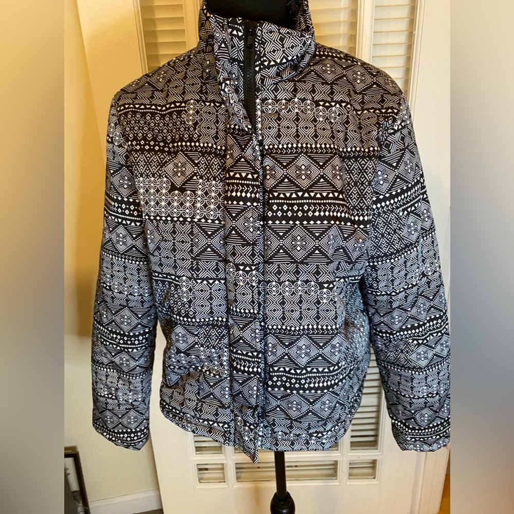 Patterned Quilted Jacket-SHEIN Size Small, 4